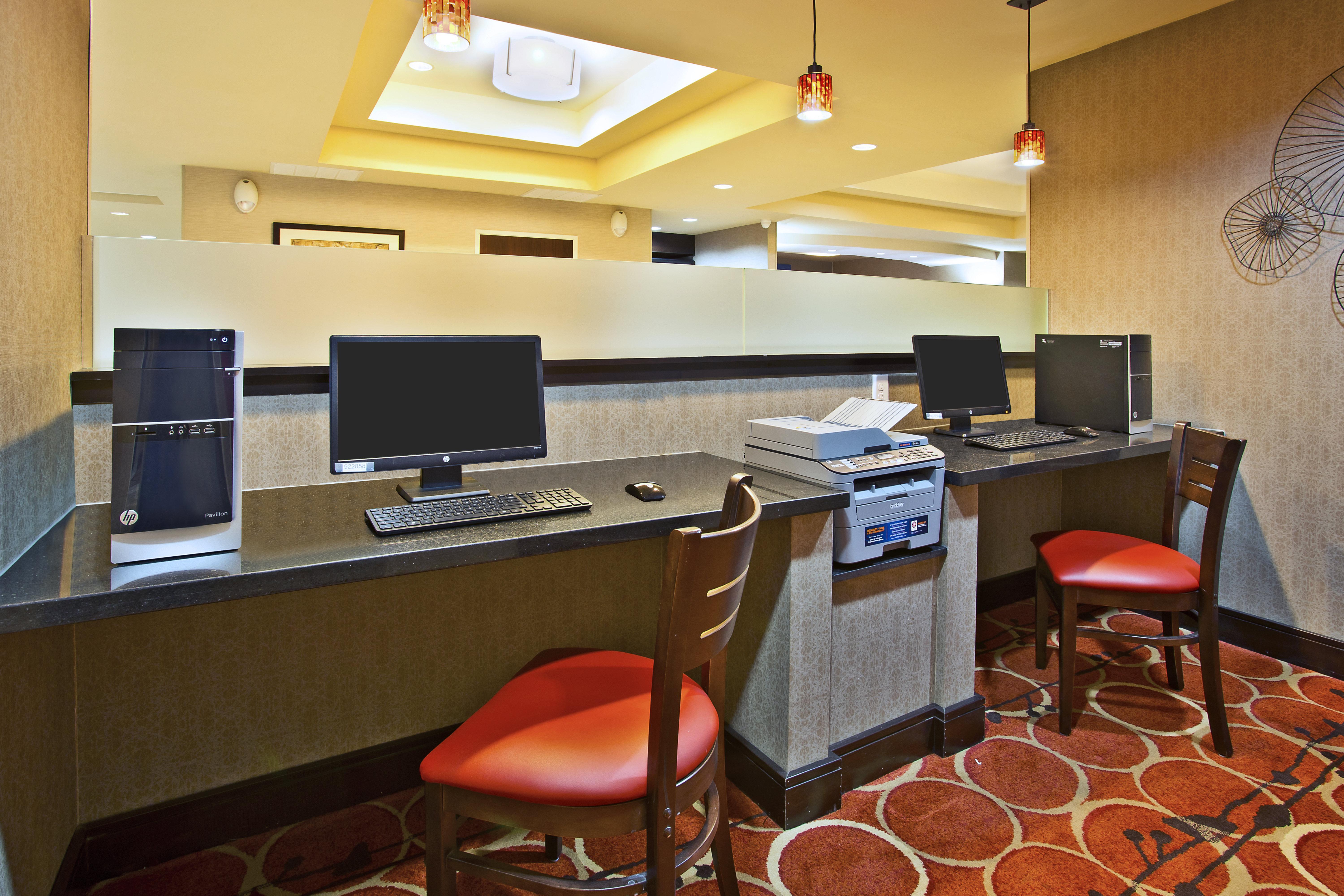Holiday Inn Express & Suites Springfield By Ihg Extérieur photo