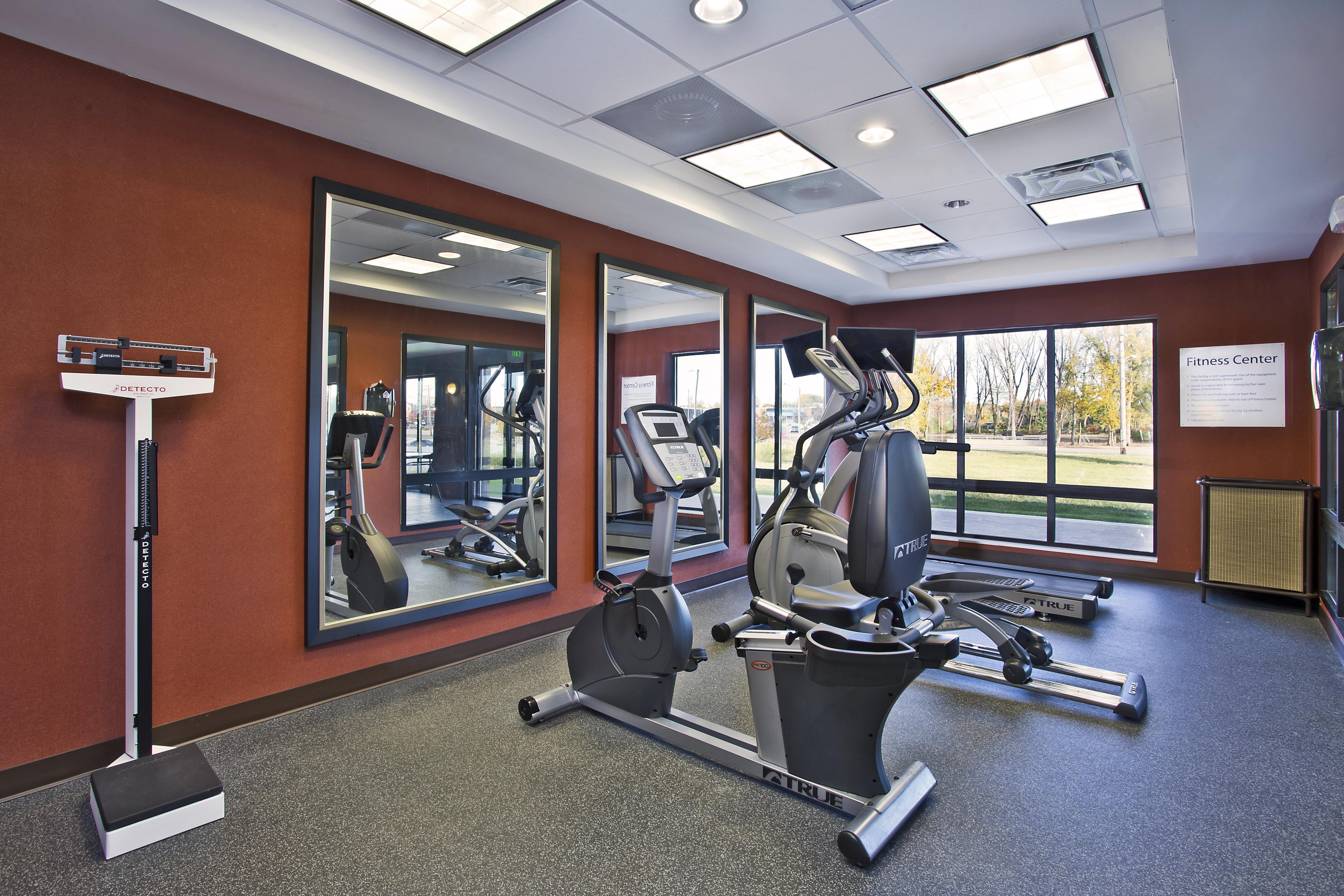 Holiday Inn Express & Suites Springfield By Ihg Extérieur photo